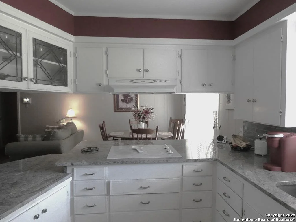 Photo of 218 Kessler Lane