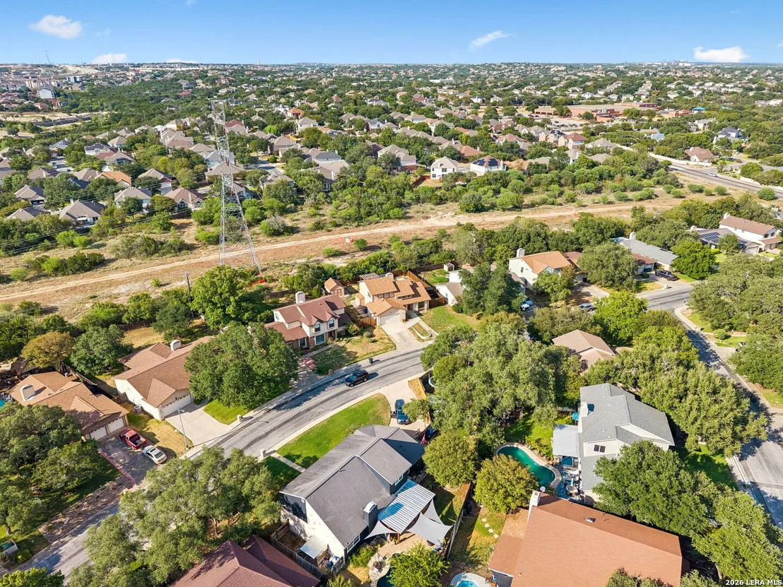Photo of 2127 Oak Bnd