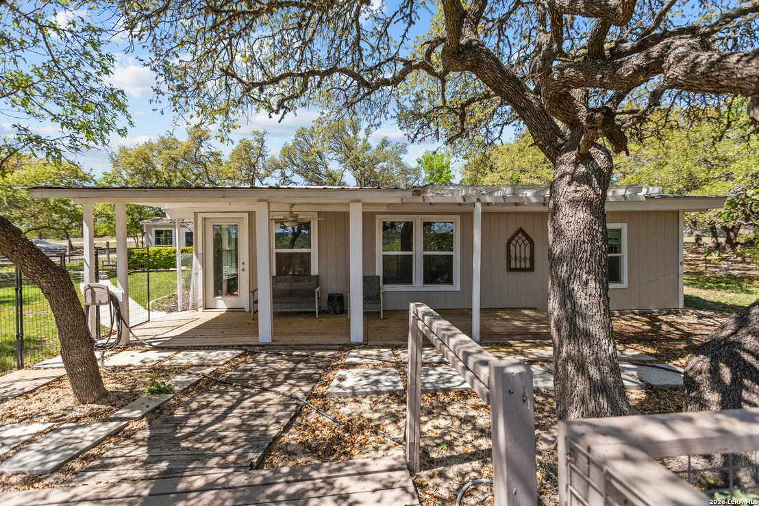 Photo of 130 SCENIC VIEW DR
