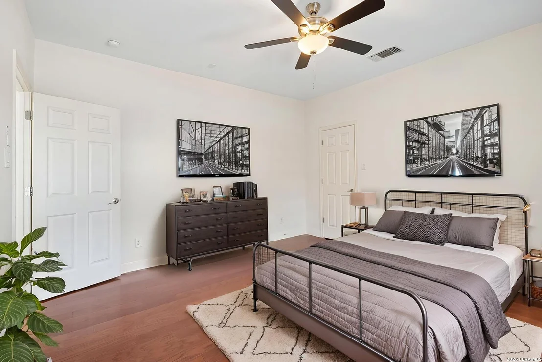 Photo of 7439 Hovingham