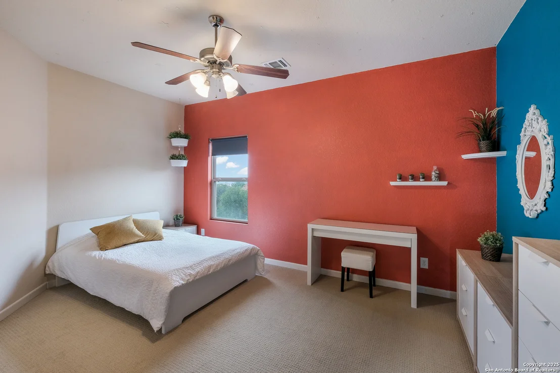 Photo of 25131 ESTANCIA CIR