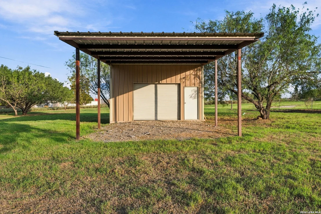 Photo of 1260 County Road 361