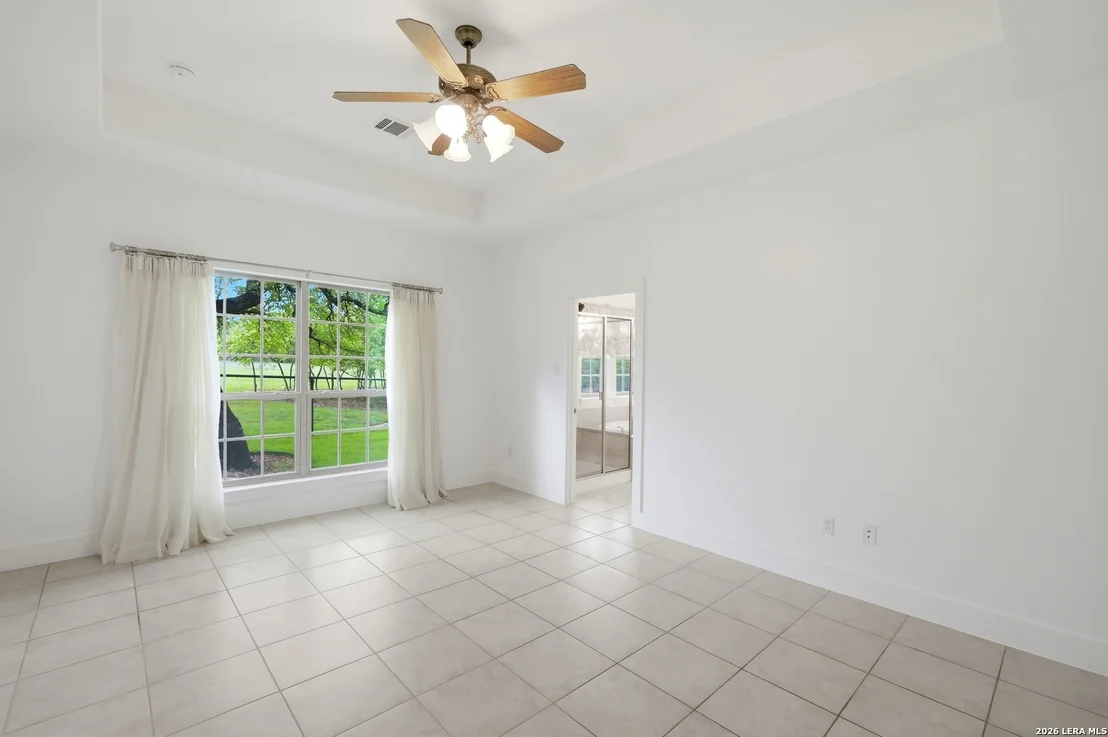 Photo of 132 N Calvin Barrett