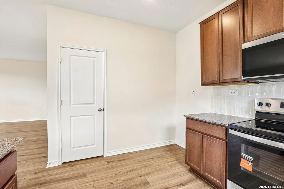 Photo of 448 Horizon Pointe