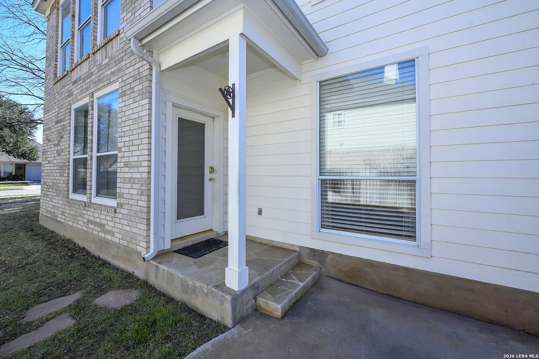 Photo of 1712 Oak Path