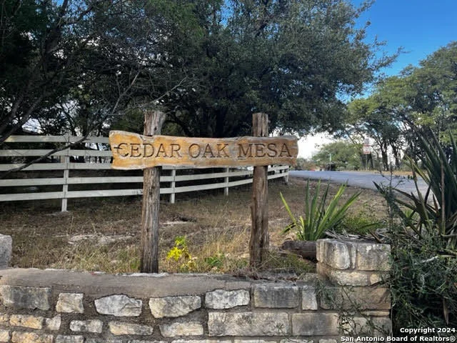 Photo of 905 High Mesa