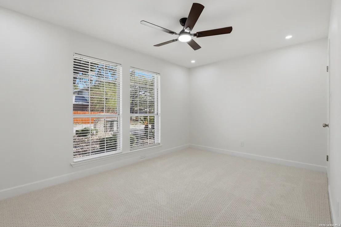 Photo of 2418 Garden Meadow