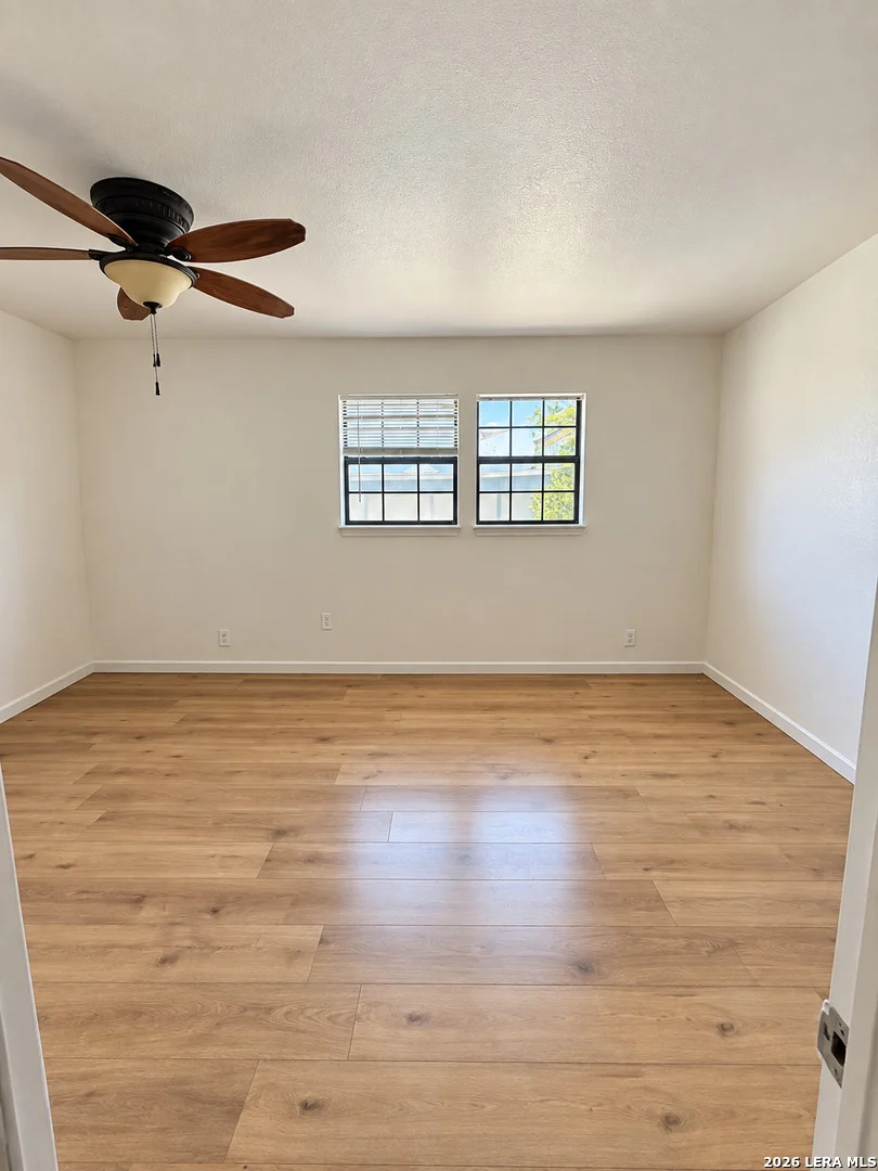 Photo of 111 ASHLAND DR