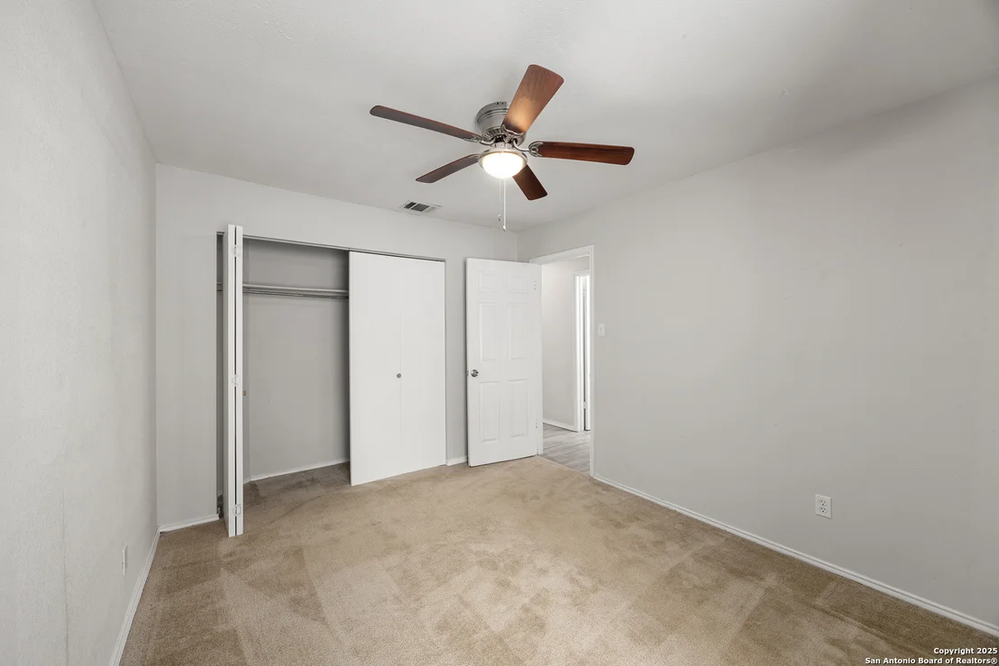 Photo of 5607 Needville