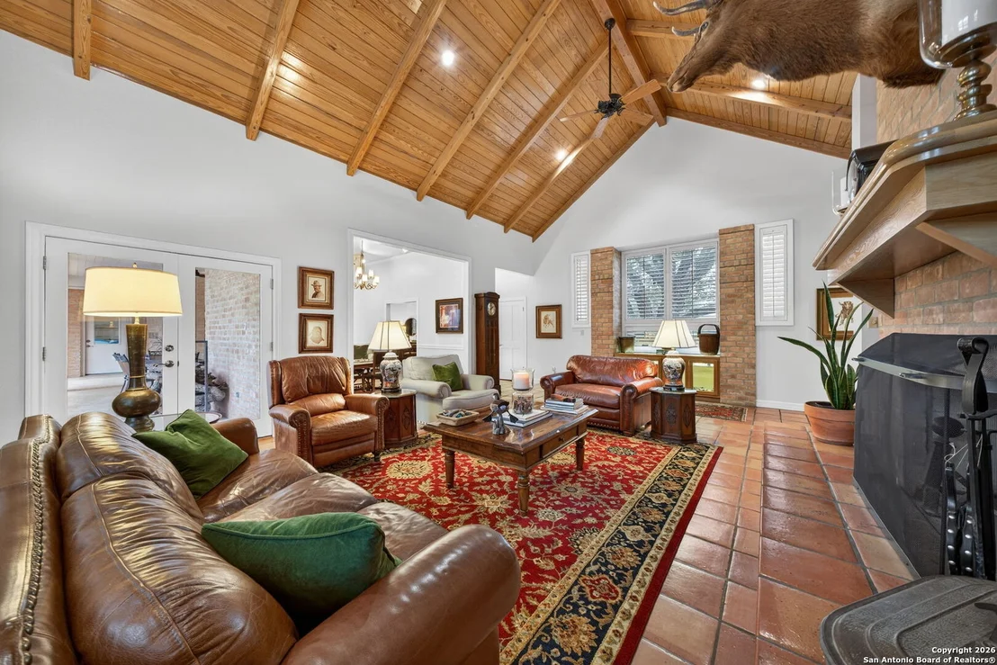 Photo of 1714 continental