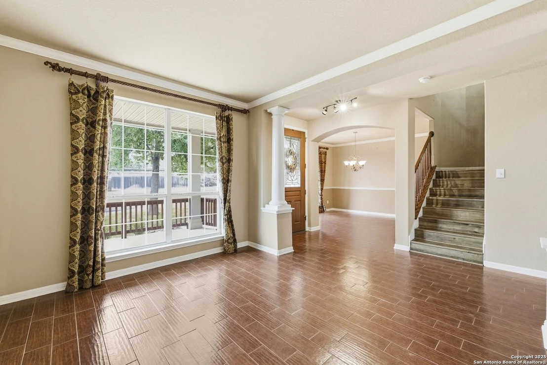 Photo of 2106 Laurel Pt