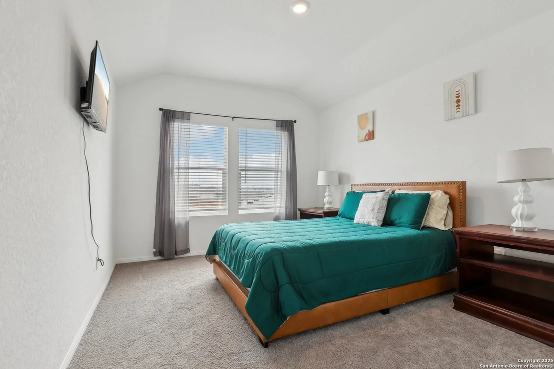 Photo of 9046 Bowie Ridge