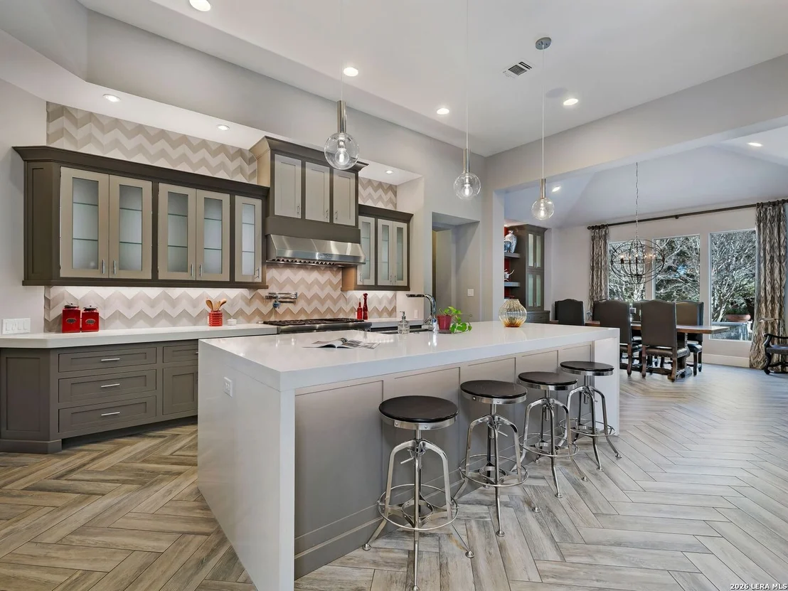 Photo of 3915 El Chamizal