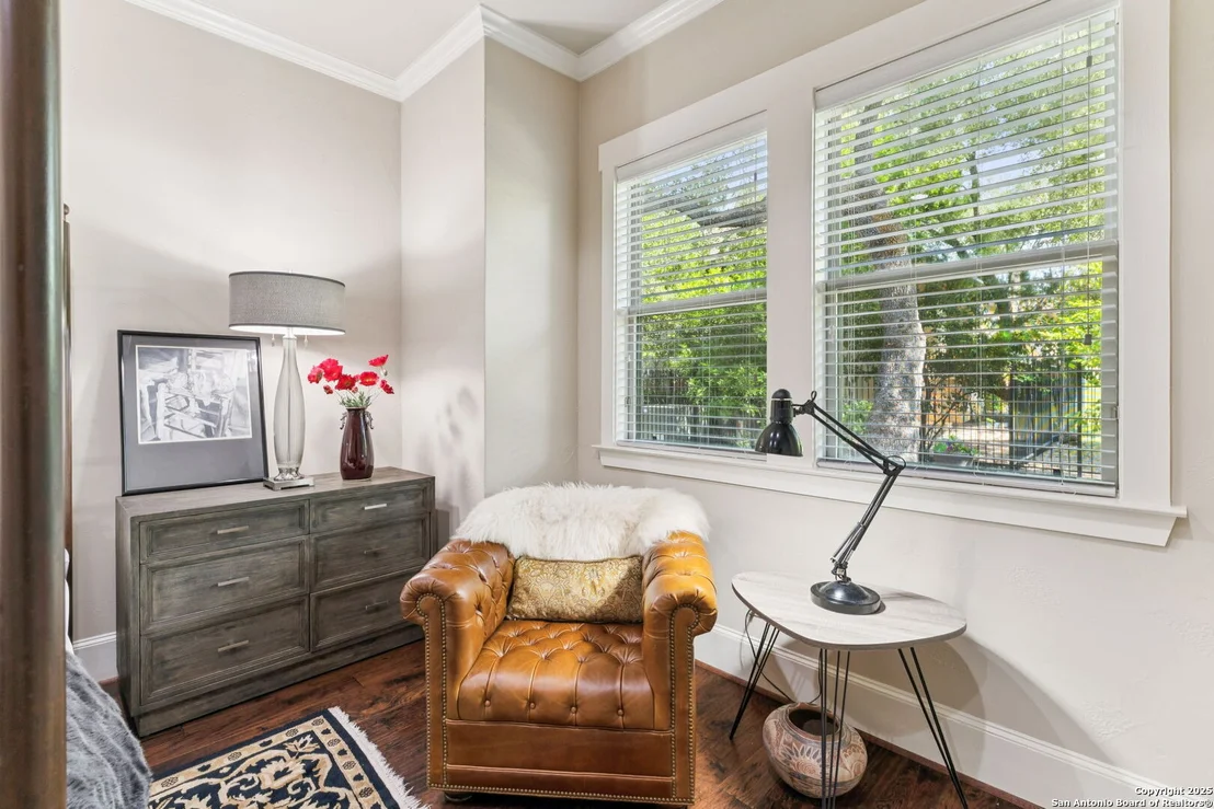 Photo of 5 Liser Glen