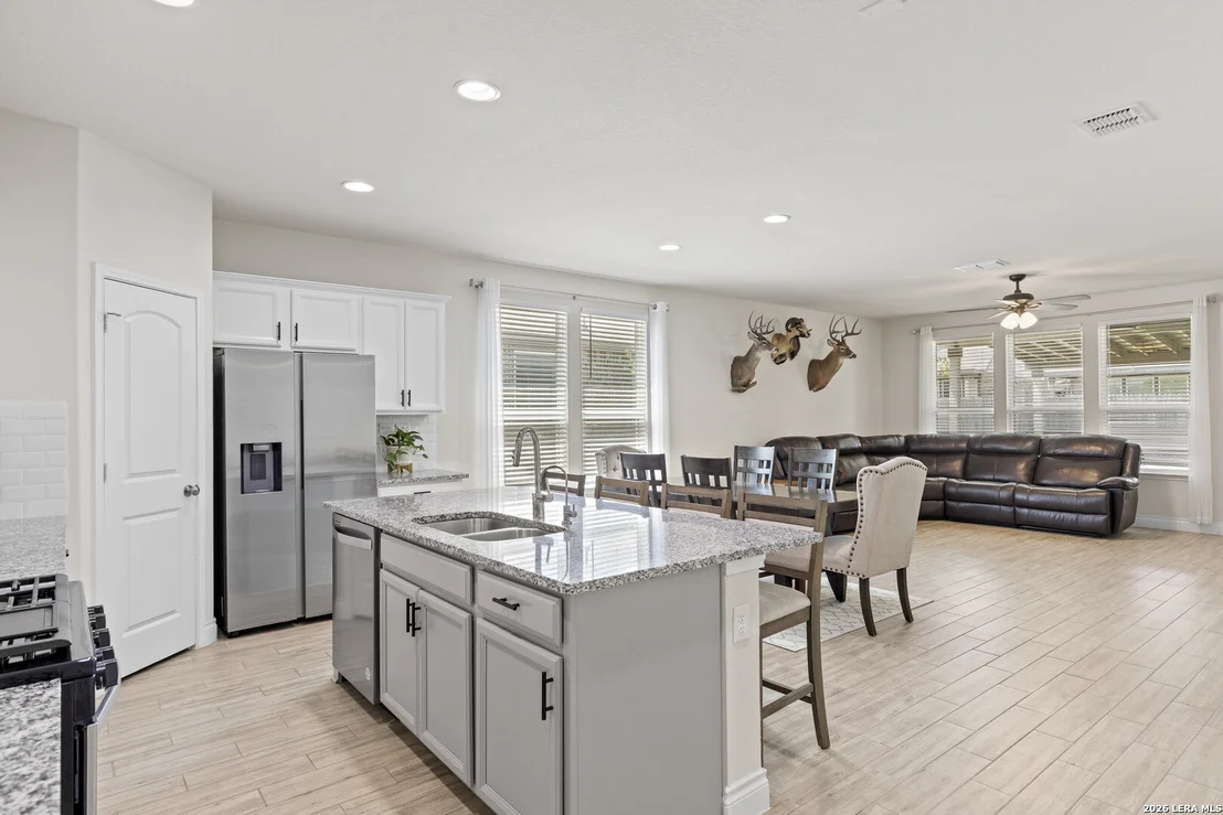 Photo of 337 Aberdeen