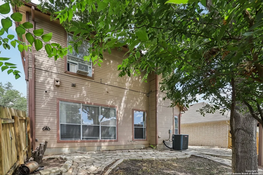 Photo of 5834 Spring Crossing