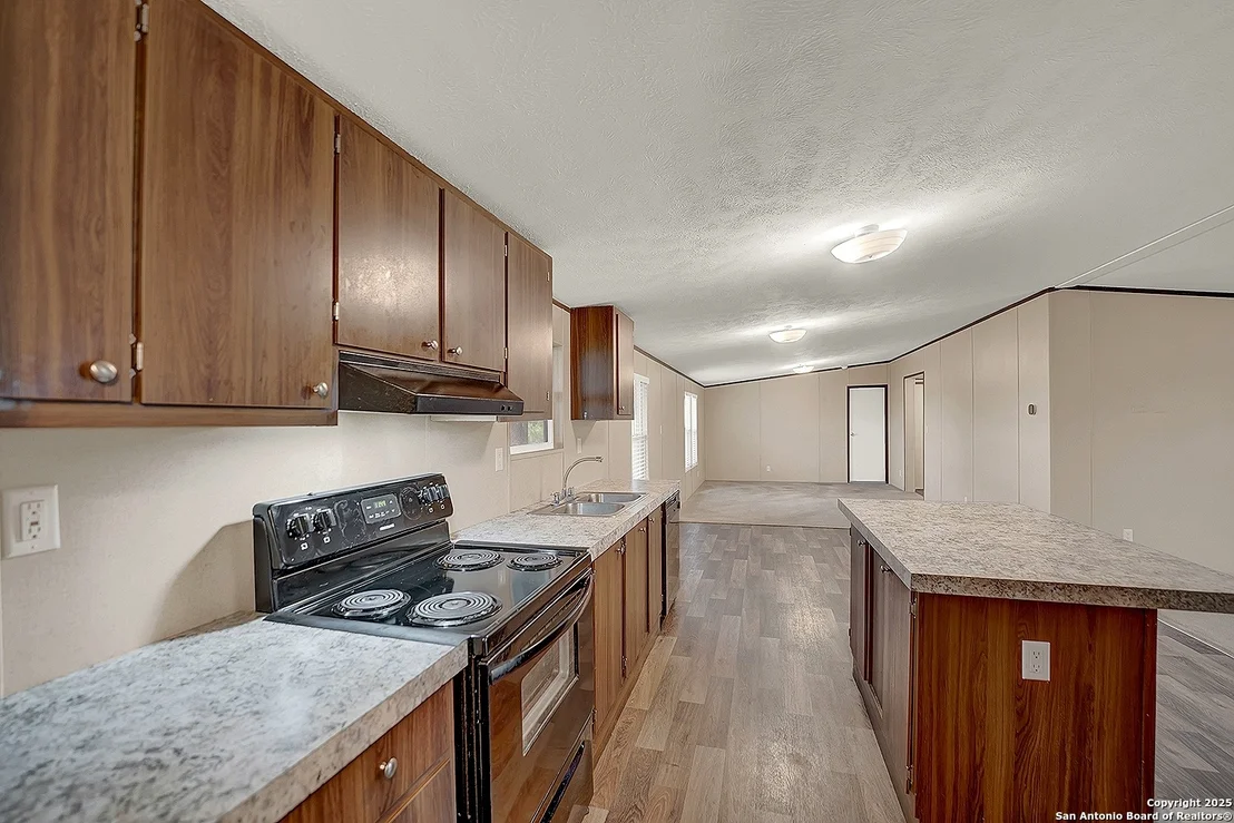 Photo of 1640 WOSNIG RD