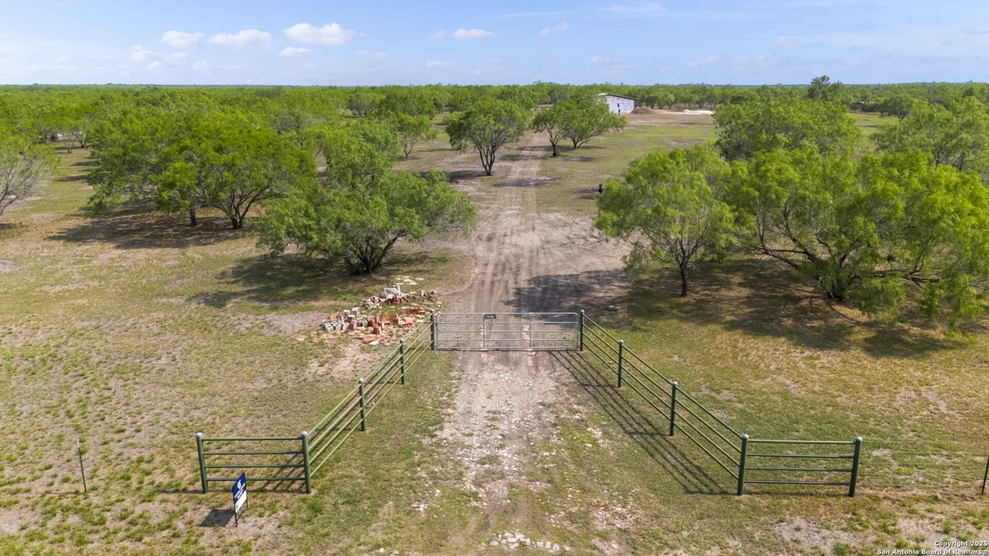 Photo of 527 County Road 334