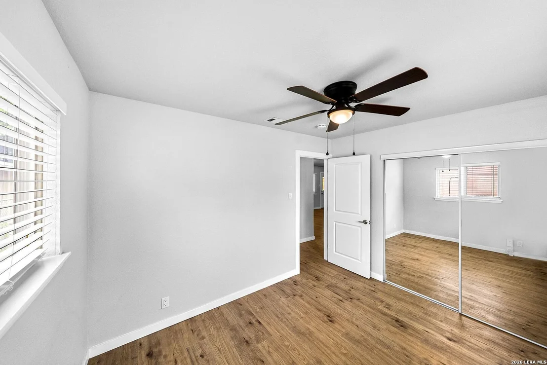Photo of 3015 Dall Trl