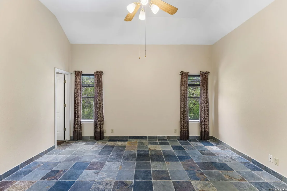 Photo of 14806 Circle J Trl