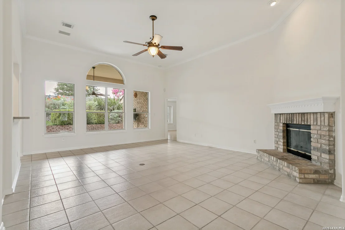 Photo of 1007 Crystal Spring
