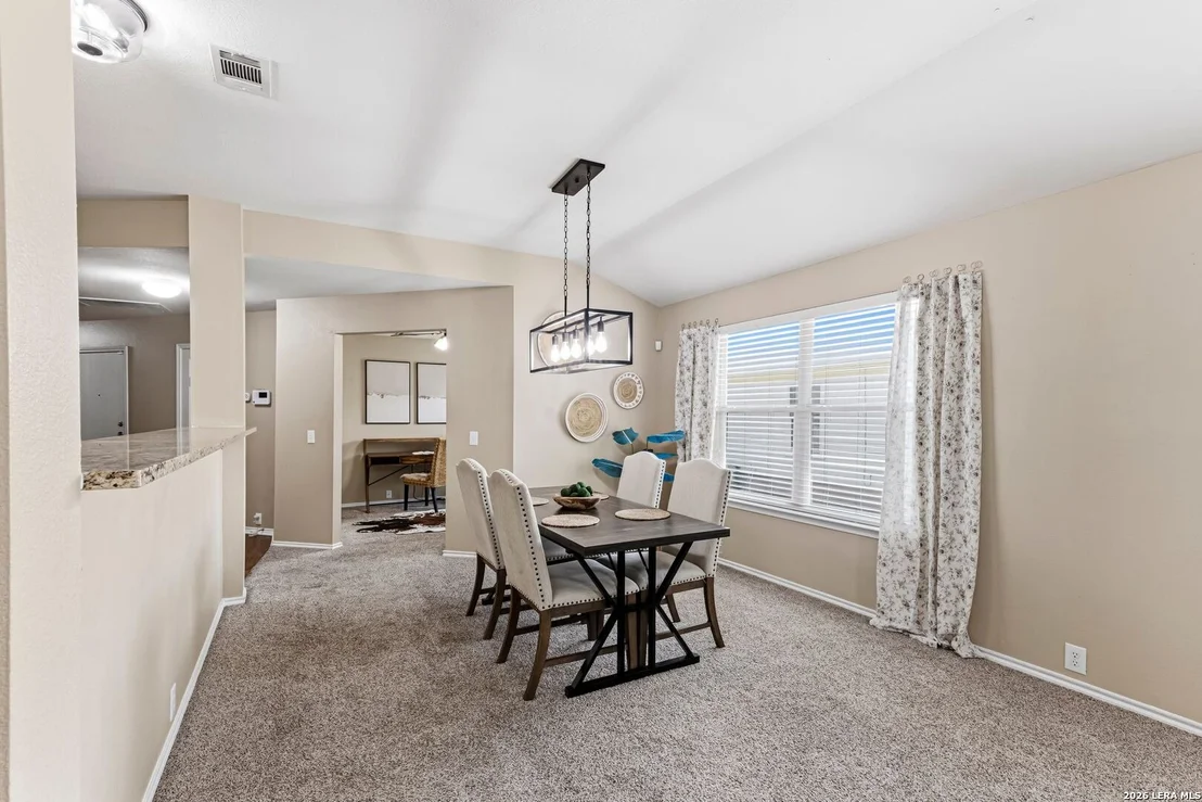 Photo of 6108 Black Butte