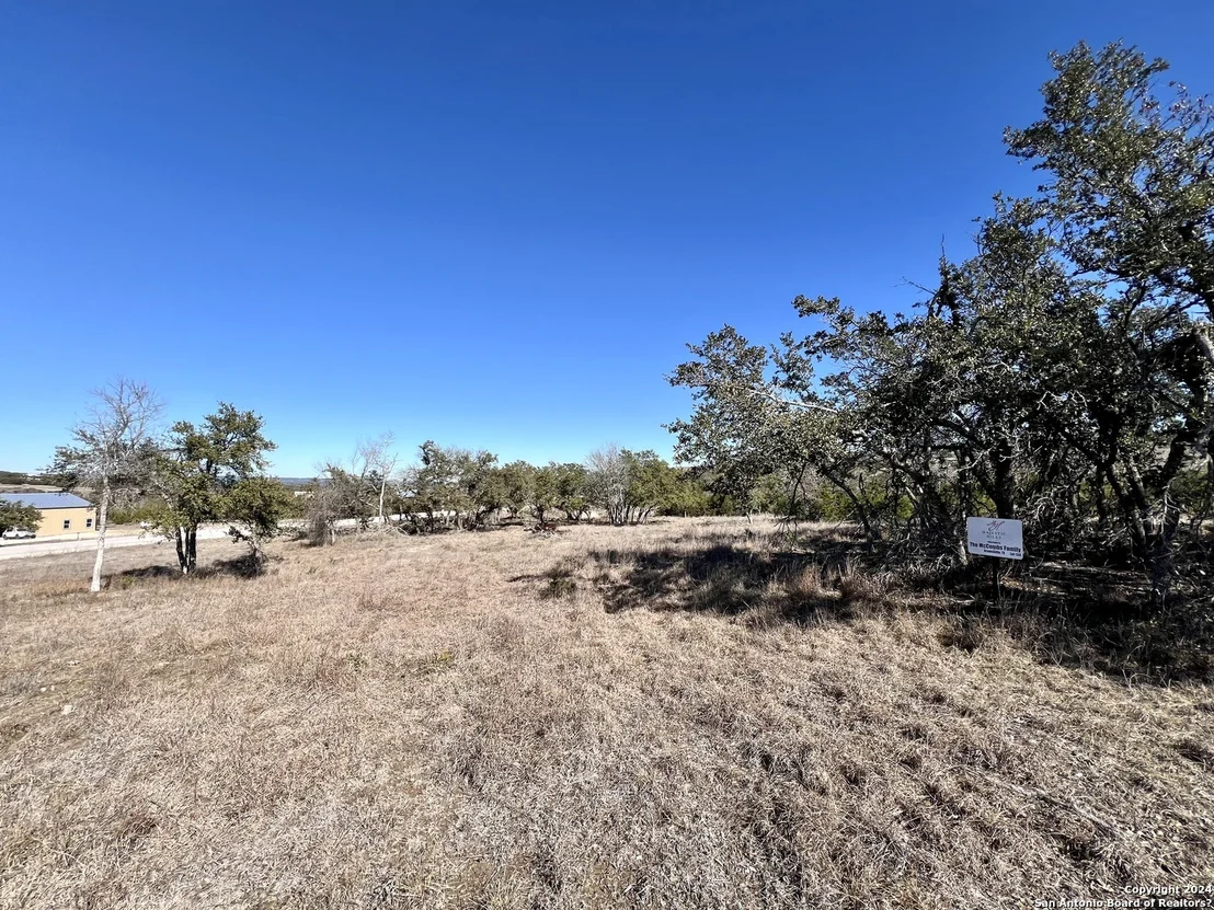 Photo of LOT 134 Falling Oak Dr