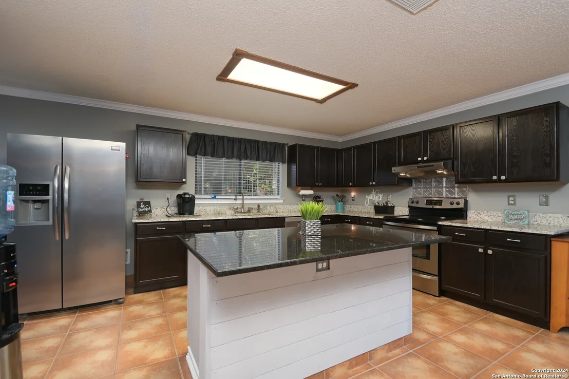 Photo of 21922 KENTON CROFT