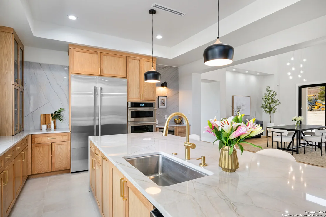 Photo of 9539 Lenox Hill
