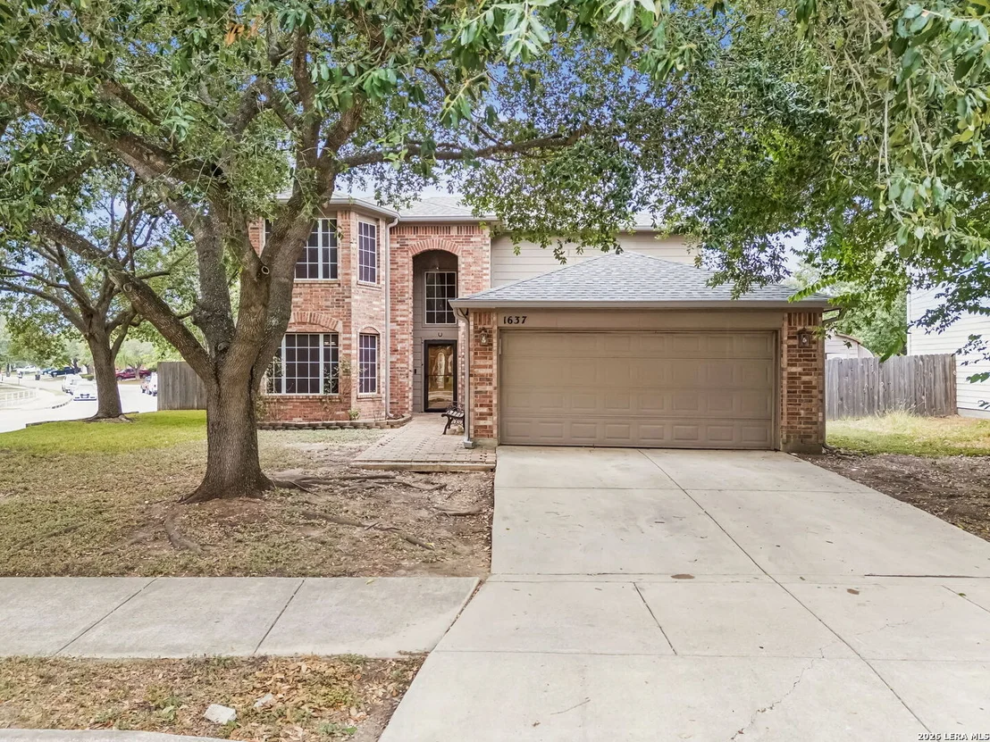 Photo of 1637 Rolling Brook Ln