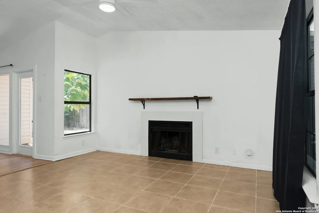 Photo of 6248 Valley Queen