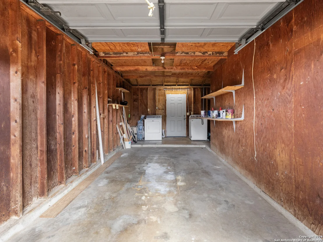 Photo of 404 WEDGEWOOD WAY