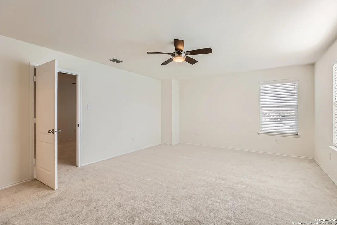 Photo of 6418 WIND CANYON