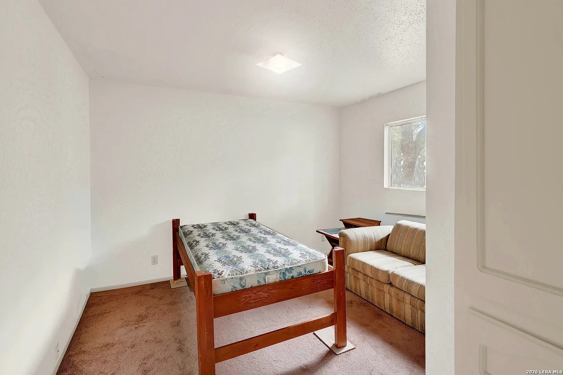 Photo of 705 shadyview