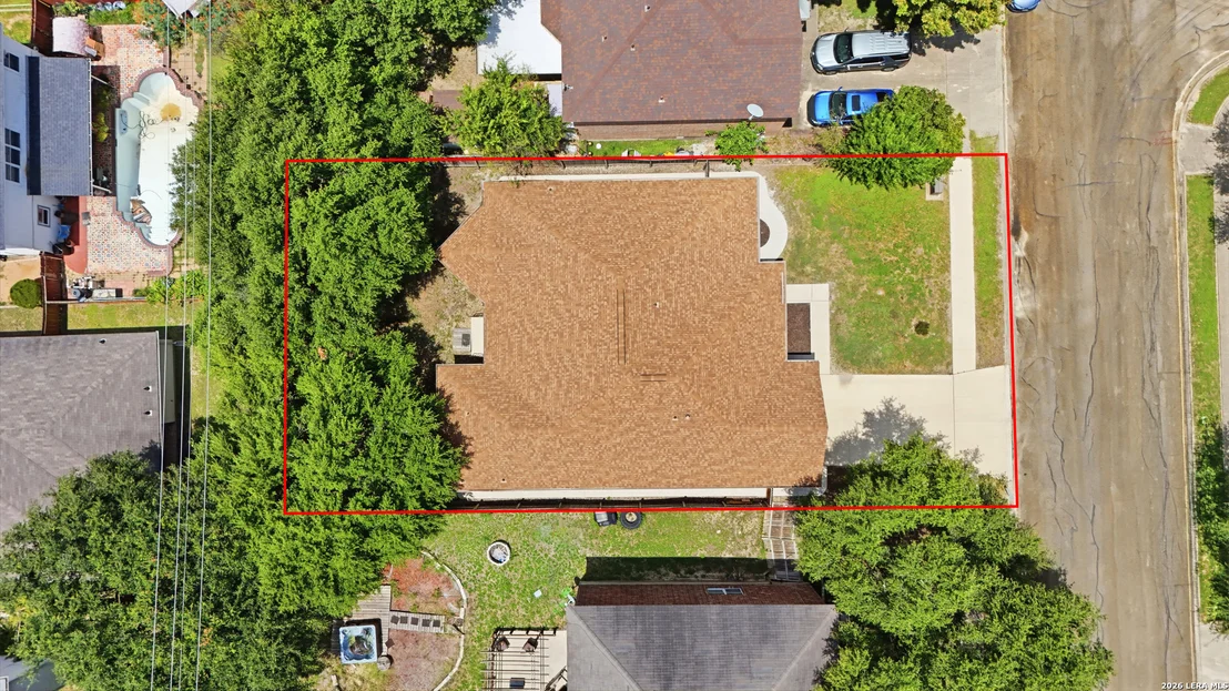 Photo of 121 Springtree Pkwy