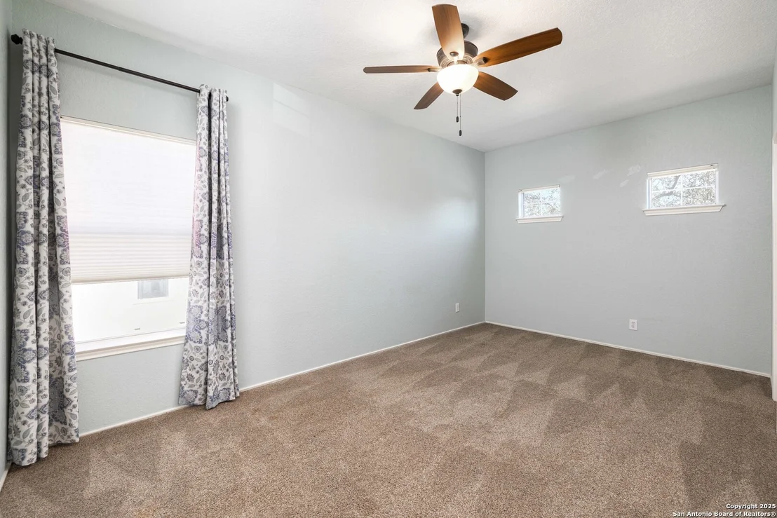 Photo of 1158 Kite Corner