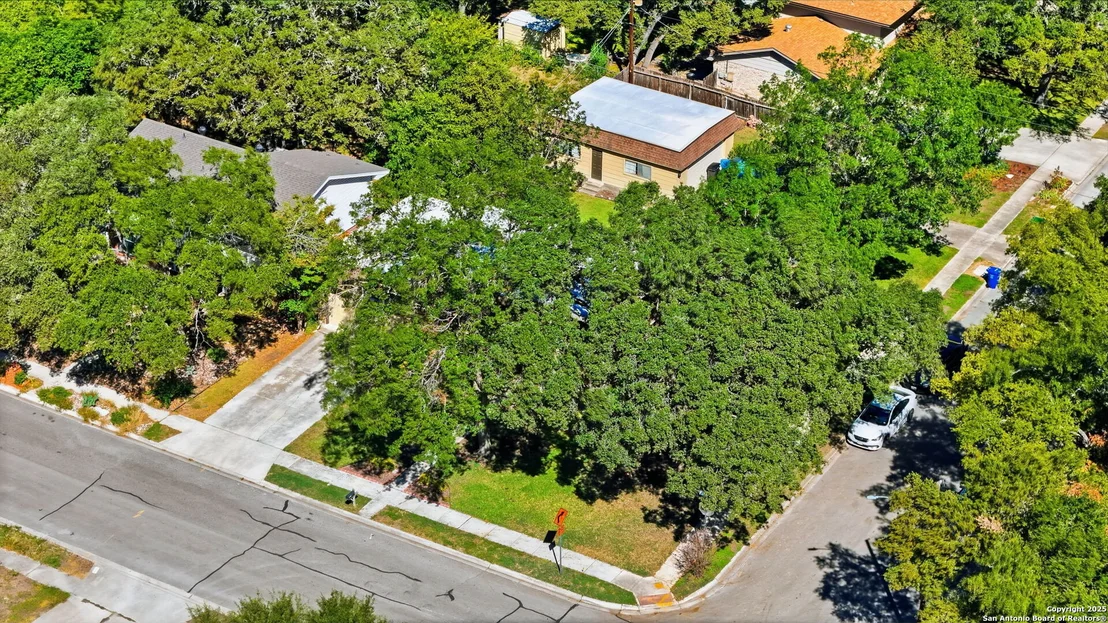 Photo of 10602 Millspring