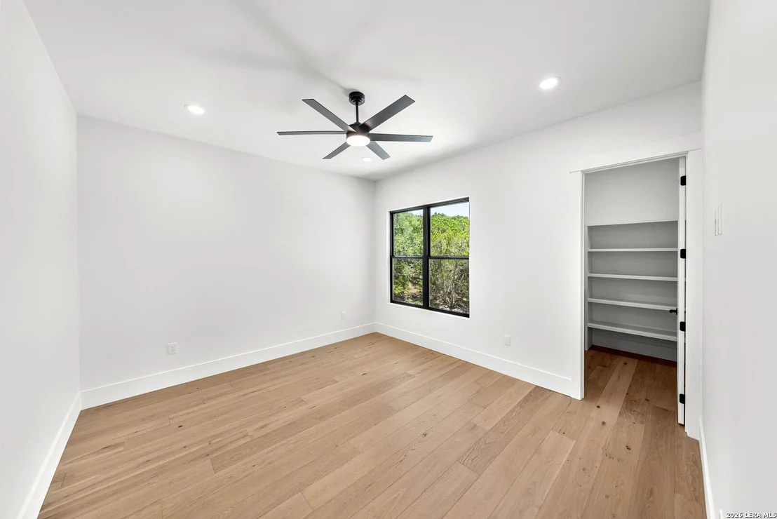 Photo of 9007 FOX BRIAR LN