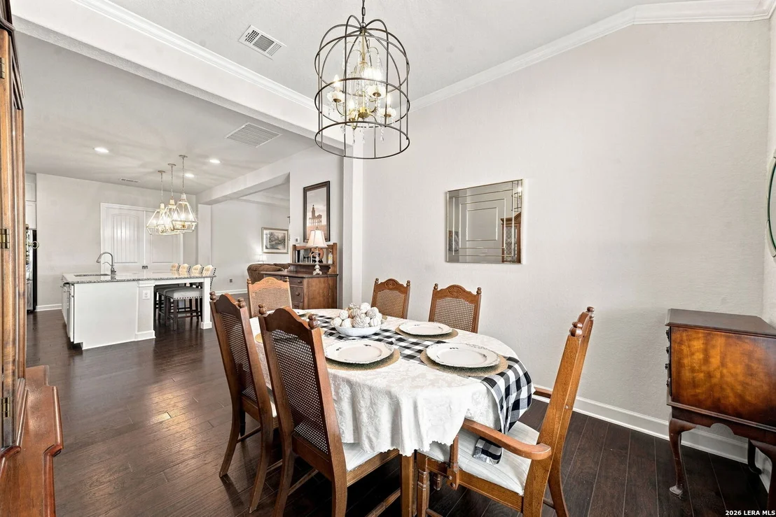 Photo of 980 Water Oak