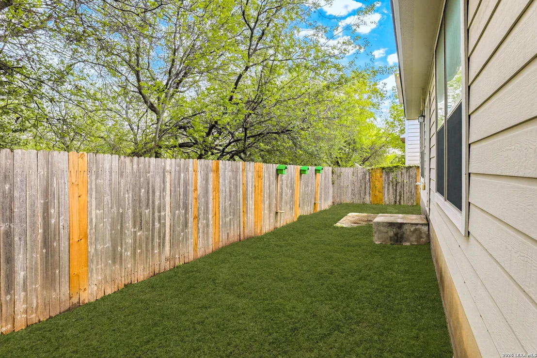 Photo of 6038 Pecan Tree