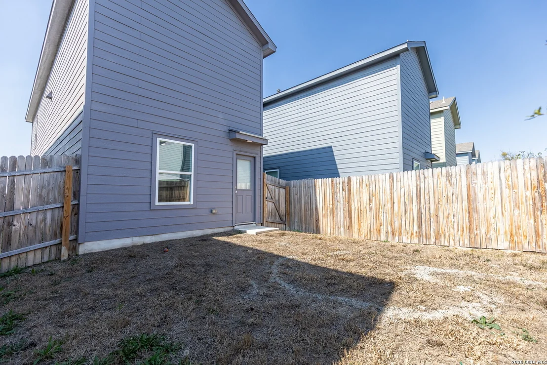 Photo of 7606 Chancery Gate