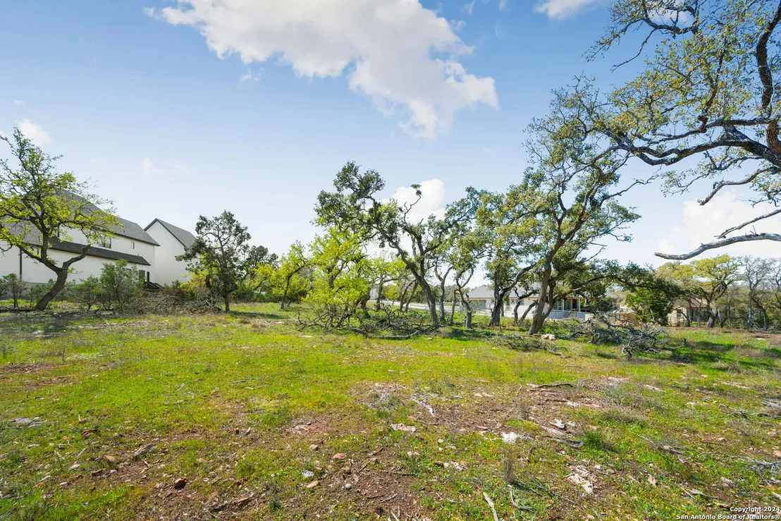 Photo of 1275 SMOKY LOOP RD