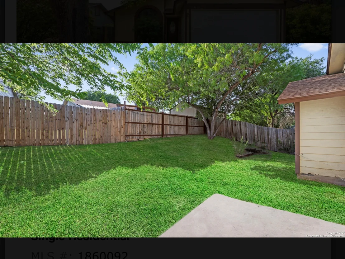 Photo of 8622 Ridge Flower