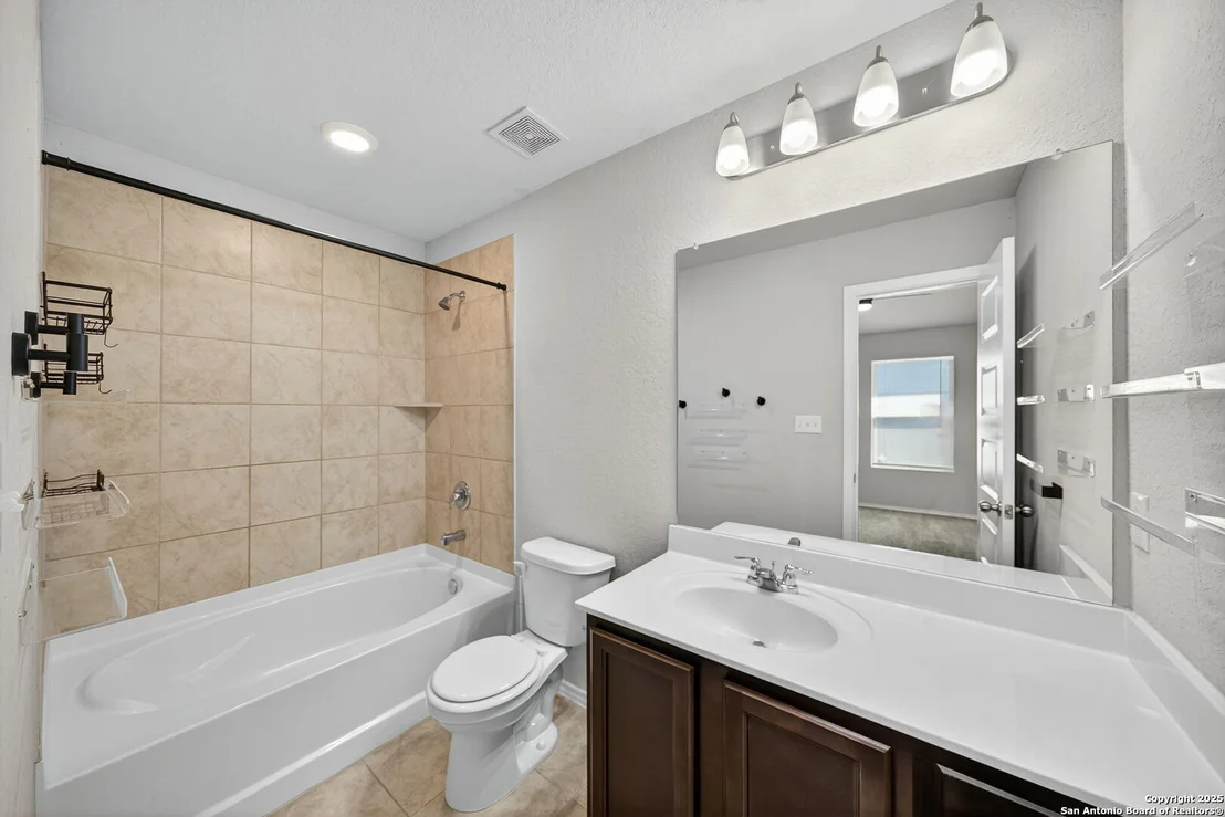 Photo of 13438 carter