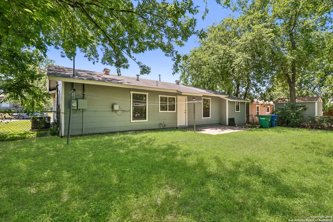 Photo of 2415 Spicewood