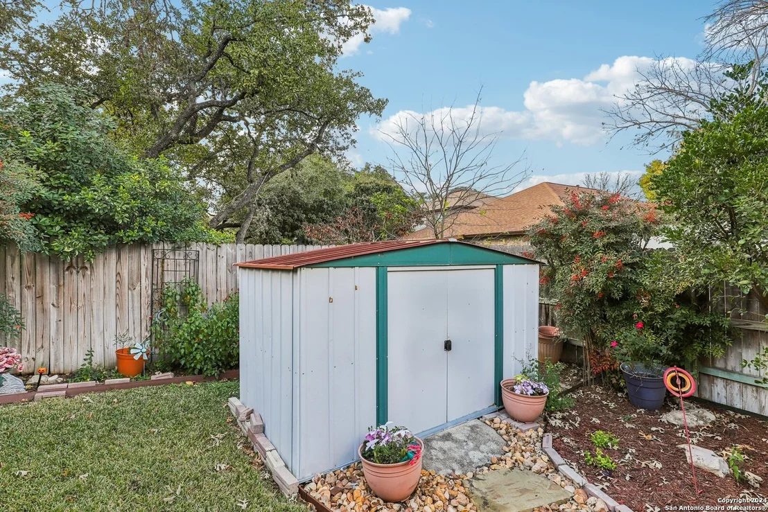 Photo of 9181 RIDGE PATH