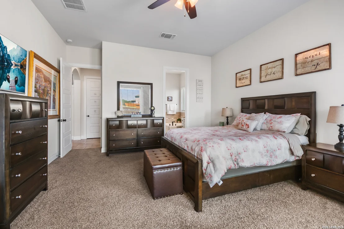 Photo of 417 BEE CAVES CV
