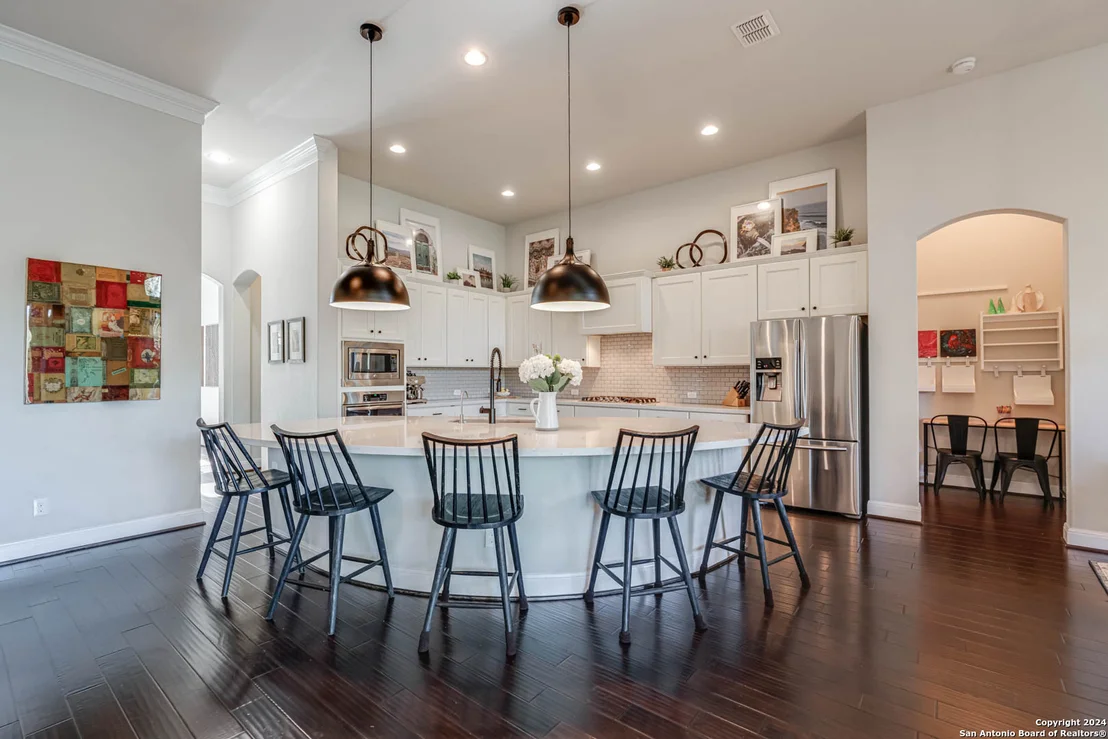 Photo of 17814 HILLSEDGE