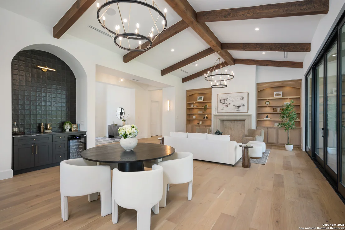 Photo of 7126 Bluff Strand