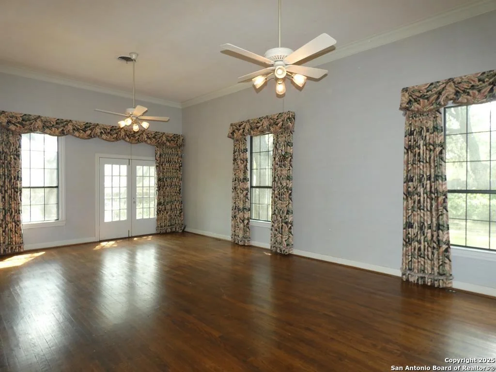 Photo of 52 Encino Loma